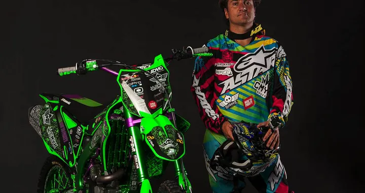 Alvaro Dal Farra: Kawasaki KX 450 F - Party Fluo per la nuova stagione