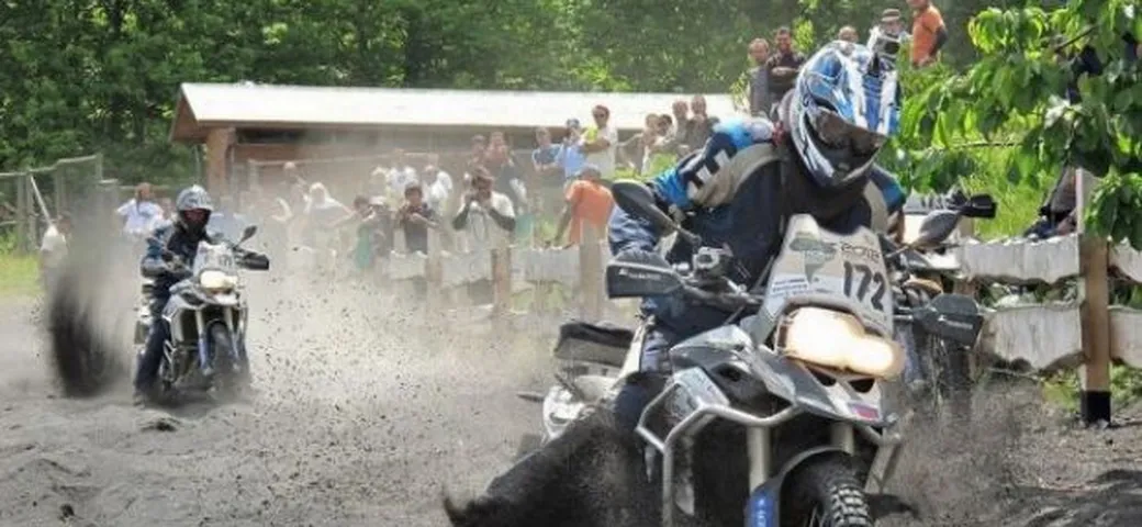 BMW Motorrad GS Trophy 2012, Day 6: il Team Germany allunga in classifica