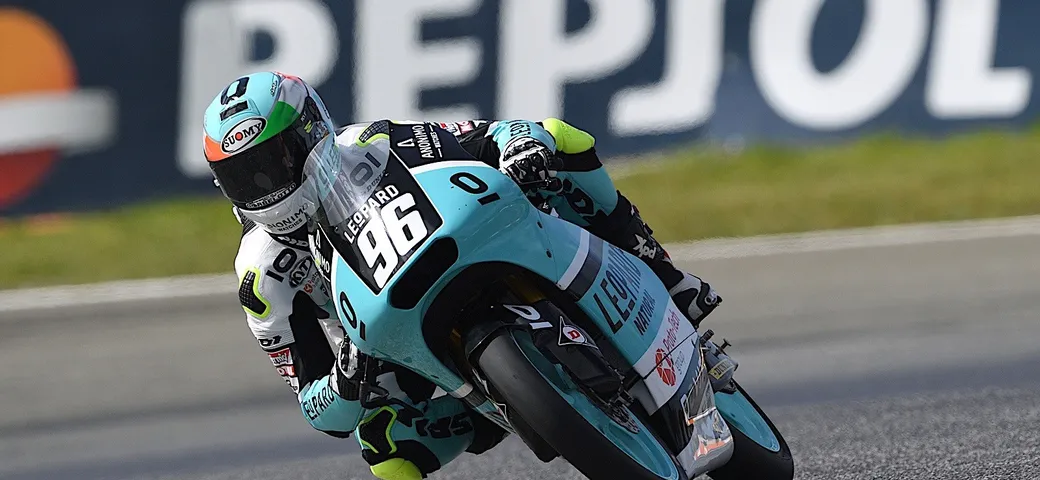 CEV, Moto3: Estoril, via al “Mundialito-show”, trionfa Manuel Pagliani