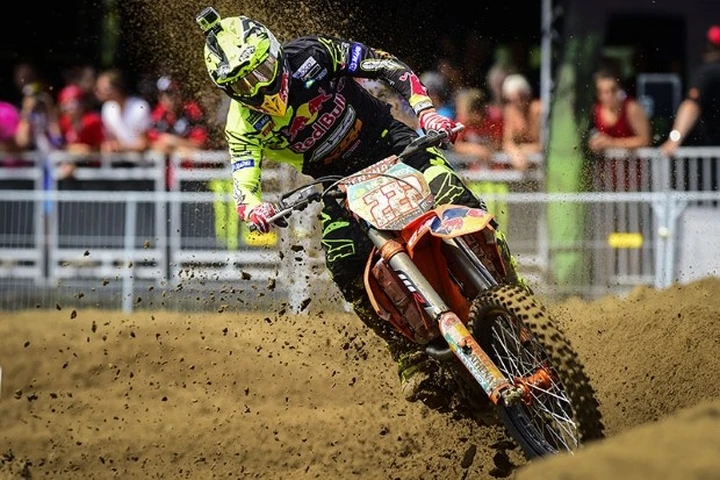 Mondiale Motocross 2014: doppietta di Cairoli a Lommel