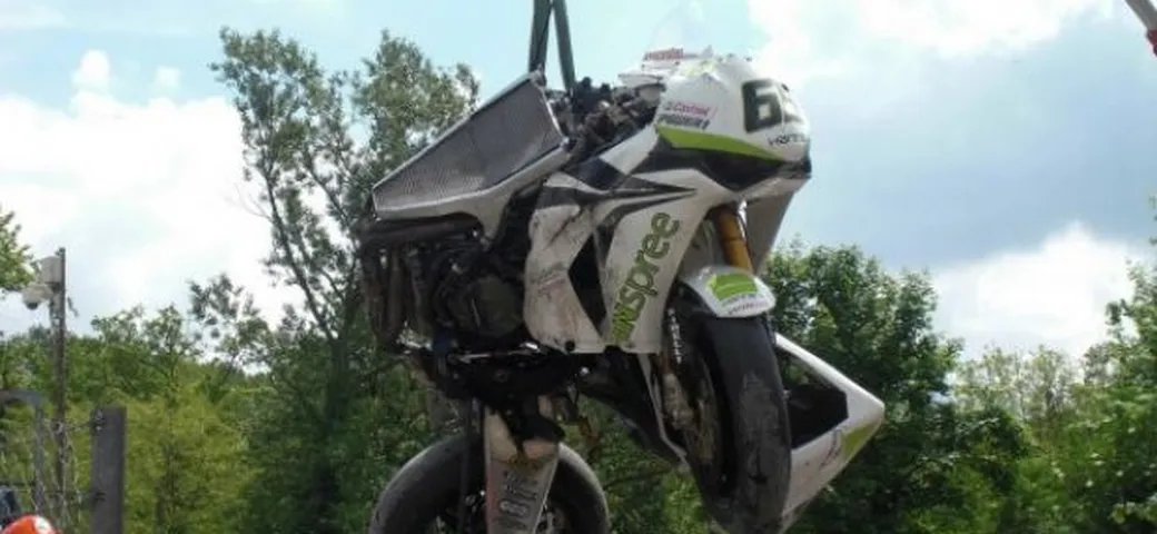 Foto del giorno: ritrovata la CBR1000RR di Jonathan Rea...