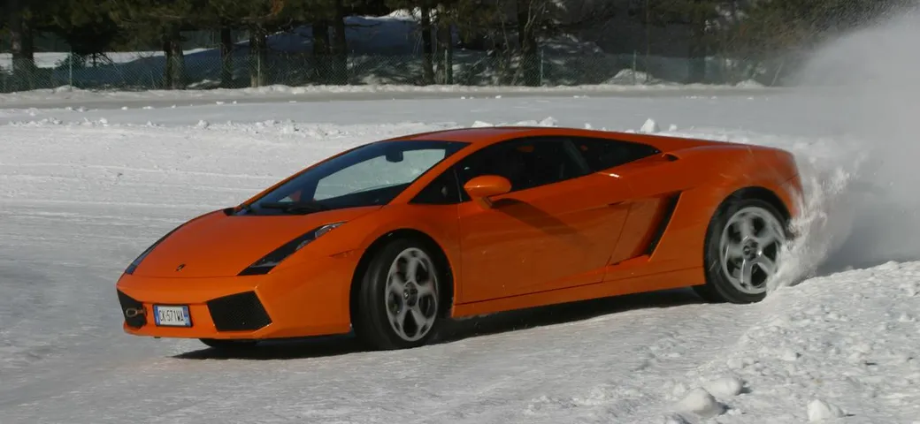 Lamborghini Gallardo festeggia quest’anno il suo 20° anniversario [FOTO]
