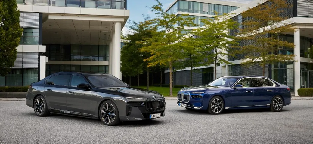 BMW Serie 7: arrivano le ibride plug-in