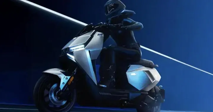 NIU lancia la serie FQiX 2026: due scooter con batterie rimovibili