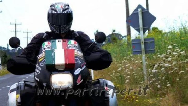 8 Maggio 2009: Gionata Nencini festeggia i 4 anni di Viaggio nel mondo in moto