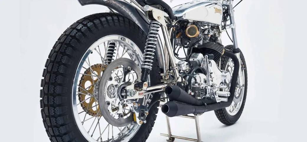 Norton Commando 