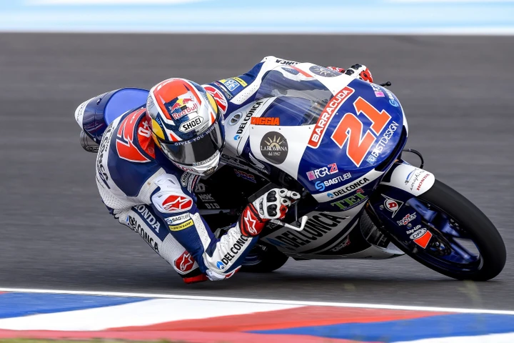 Moto3, Diggia e Navarro all'attacco a Jerez