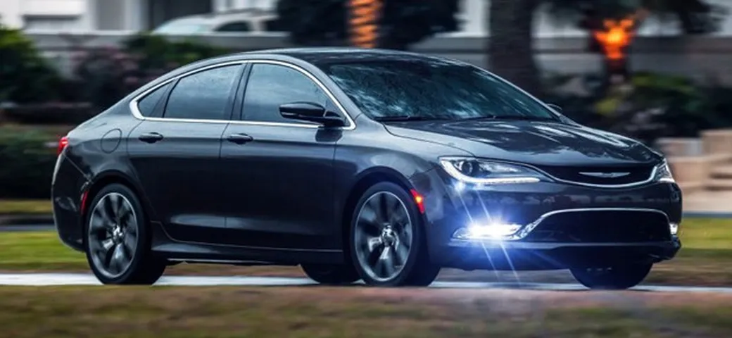 Chrysler 200: lo strano spot in giapponese che fa ridere l'America