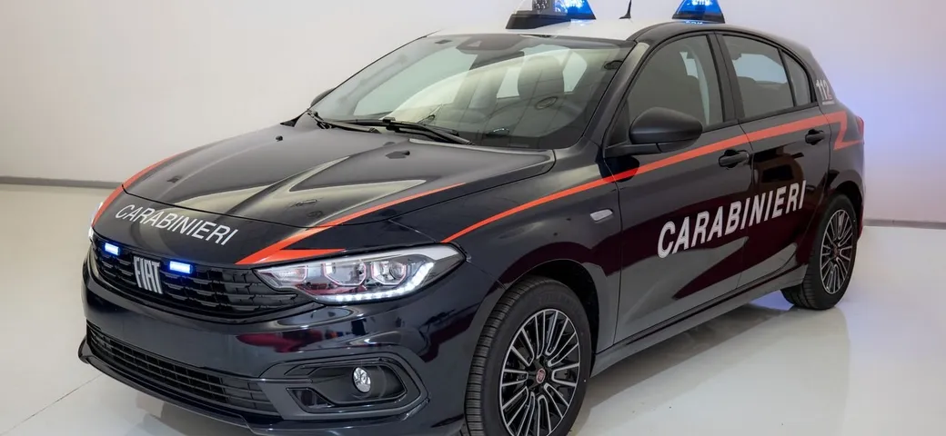 Fiat Tipo indossa la divisa dell’Arma dei Carabinieri