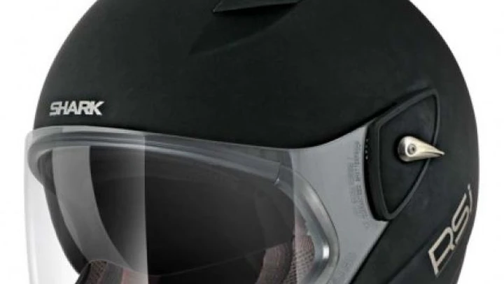 Nuovo RSJ, il Jet in fibra di Shark