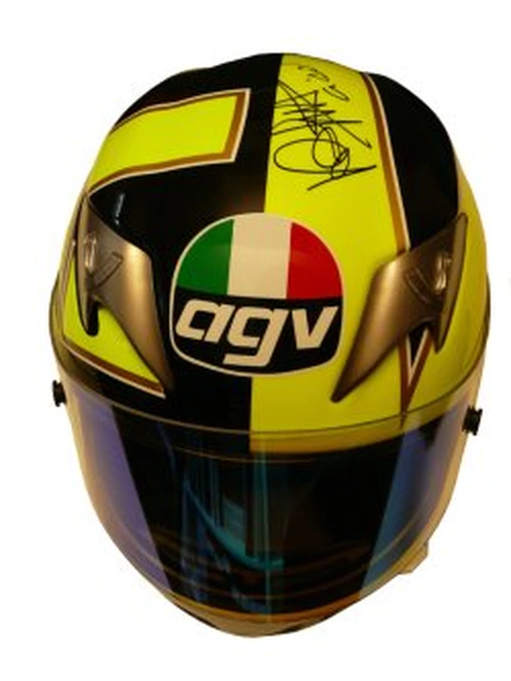 Il casco del Dottor Rossi fa battere il cuore