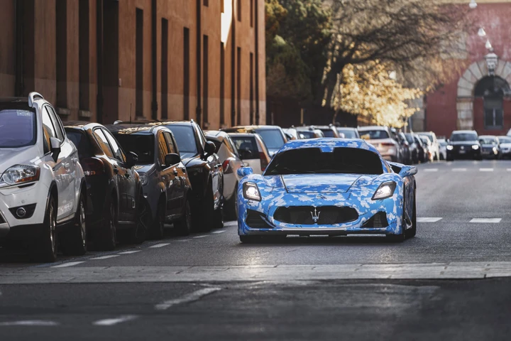 Maserati MC20 Cielo: svelato il nome della spyder
