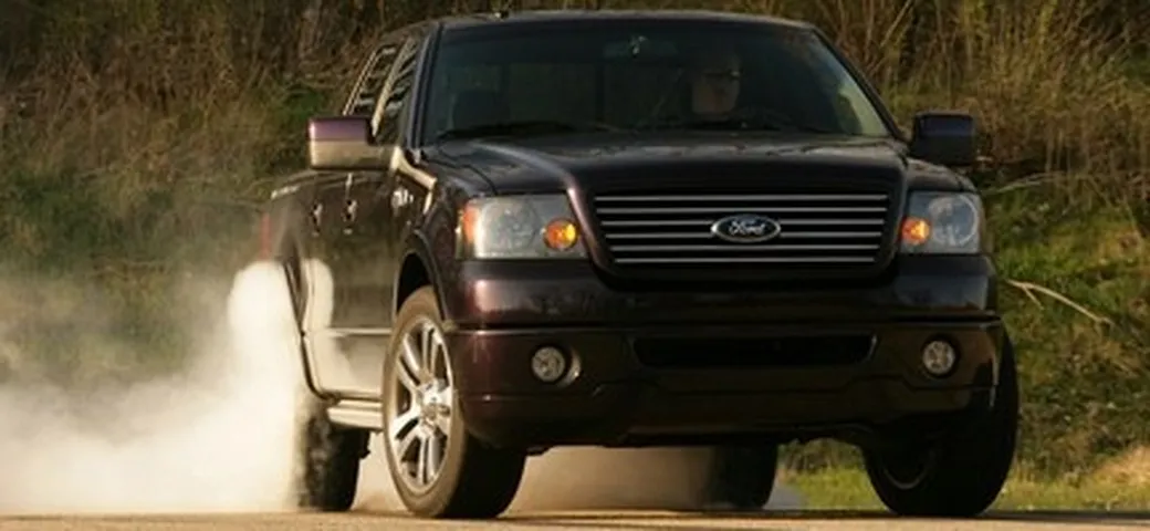 Ford F-150 Harley Davidson 450Cv