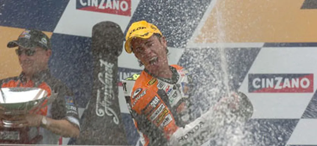 Vittoria strepitosa di Andrea Dovizioso in 250