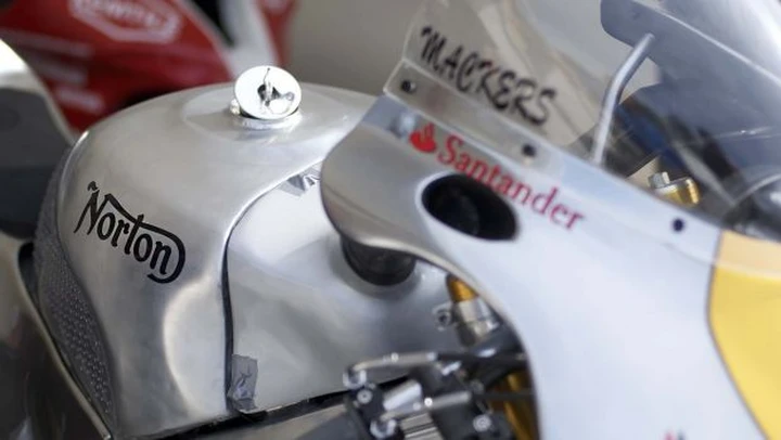 Tourist Trophy 2013: Norton in pista con due SG1