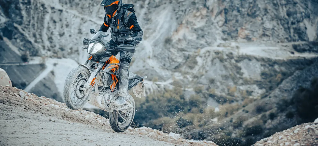 KTM svela la nuova 390 Adventure