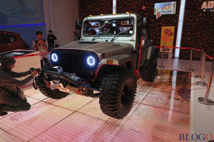 Mahindra al Salone di Nuova Delhi 2016 Live
