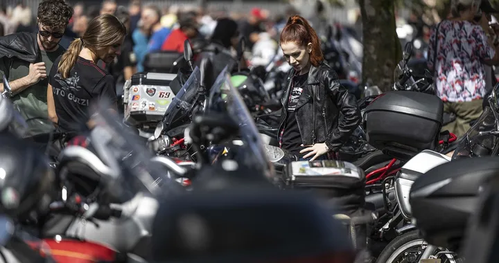 Giornate Mondiali Moto Guzzi 2022: affluenza record
