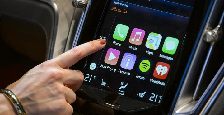 Spotify, hackerata la famosa app di streaming musicale: rischi per Android Auto e Apple CarPlay