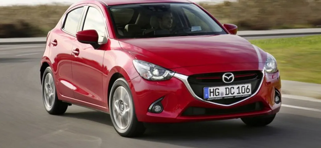 Nuova Mazda2 2015: prezzi, dimensioni e prova su strada