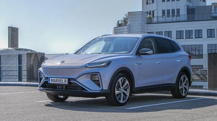 MG ZS e Marvel R: novità 2022 e prezzi per l'Italia
