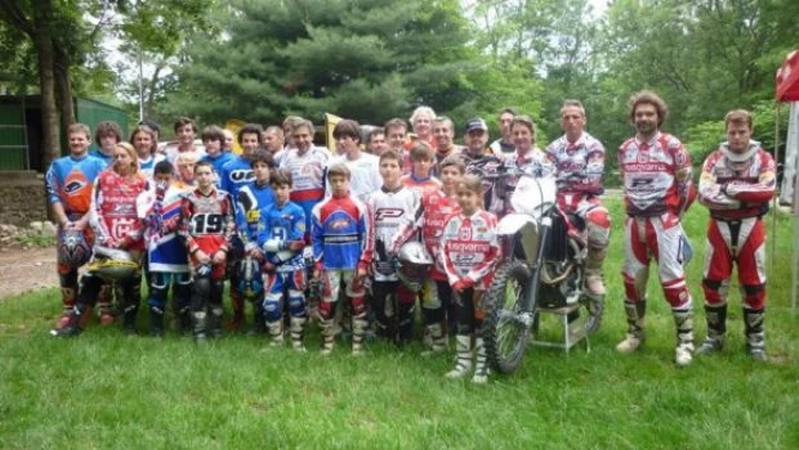 Husqvarna organizza un corso di minicross, motocross ed enduro a Schianno