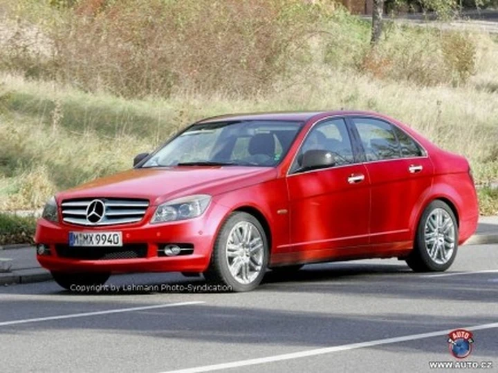 Mercedes Classe C - foto spia