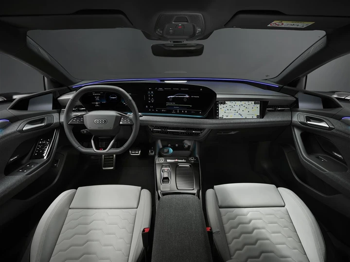 Audi A6 e-tron interni