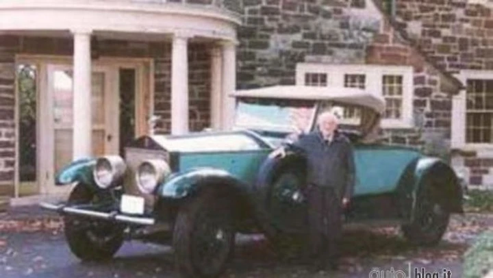 Guida la sua Rolls Royce per 77 anni e ne garantisce la permanenza in museo