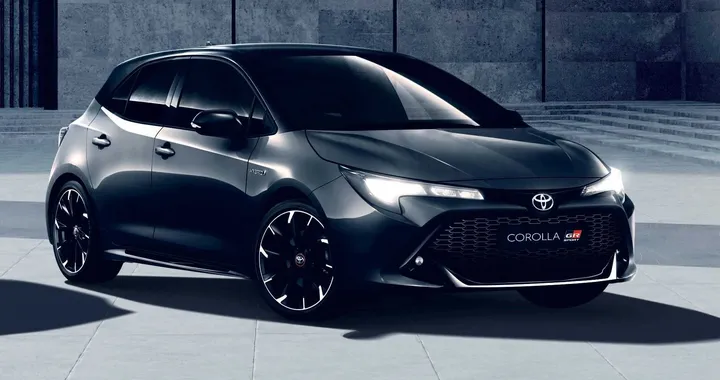 Toyota Corolla e C-HR Black Edition: svelata la serie speciale dark