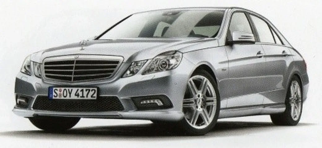 Mercedes-Benz Classe E: ecco la brochure!