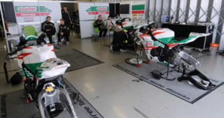 Anche Mugerridge KO, Fabrizio Lai sulla Honda Ten Kate a Silverstone