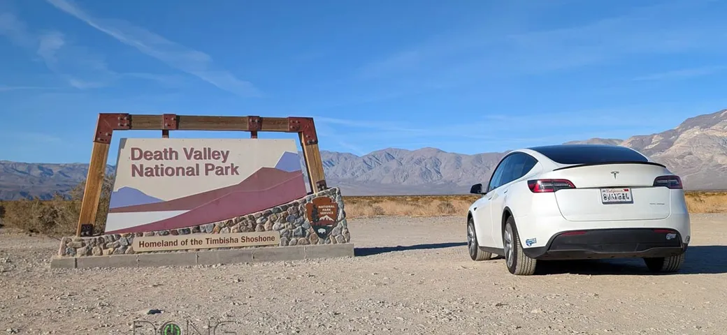 Tesla Model X sfida il caldo estremo della Death Valley: test durissimo [VIDEO]