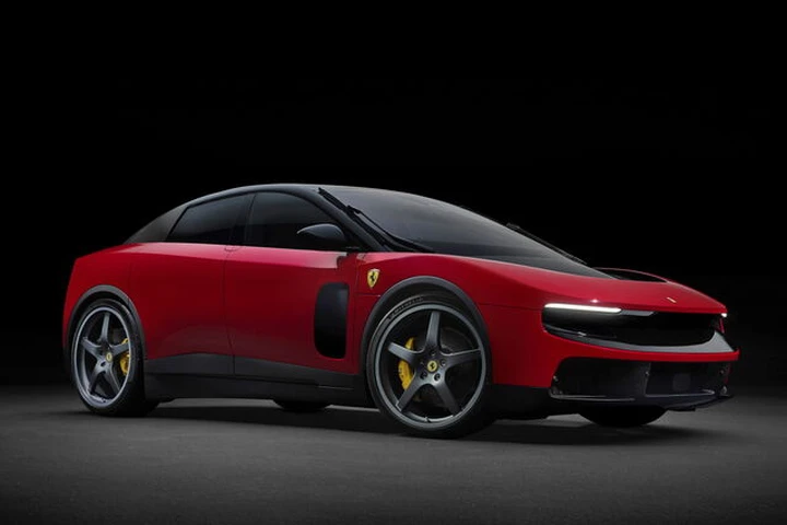 Ferrari Luce, boom di ordini: già raggiunto l'obiettivo vendite 2026