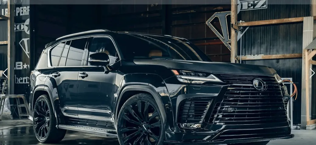 Lexus LX 600 by Liberty Walk, cura al carbonio