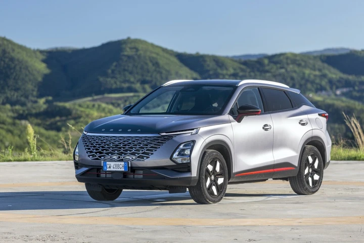 Drivalia lancia CarCloud Omoda: servizio di noleggio auto in abbonamento