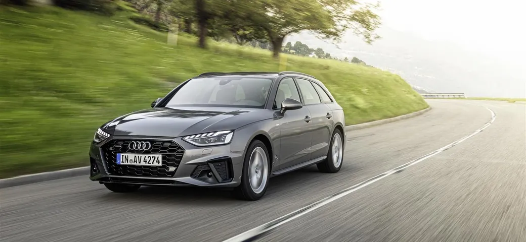 Audi A4 Avant 2023: allestimenti ancora più completi