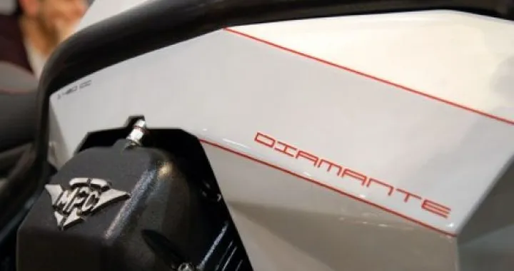 Moto Guzzi Diamante di Filippo Barbacane