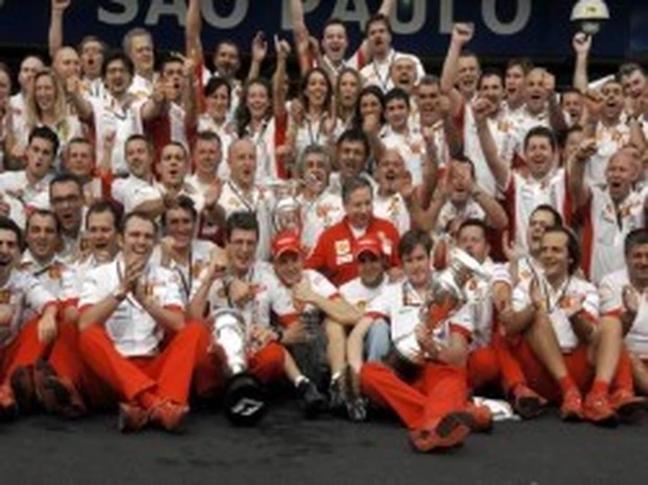 Raikkonen in sospeso per 4 ore dopo una soffiata di Ron Dennis