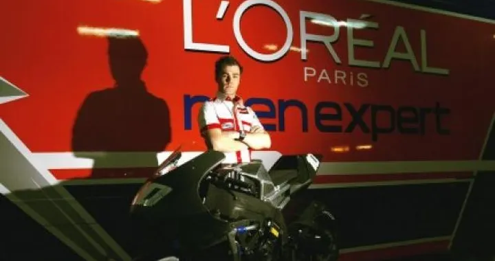Fonsi Nieto sbarca nel team l'Oreal Laglisse Moto2