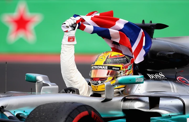 Gp Messico F1 2017: dominio Verstappen, Hamilton è campione del mondo