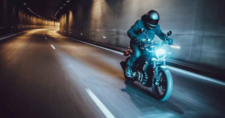 Husqvarna Vitpilen o Svartpilen? Ecco i finanziamenti dedicati alle naked