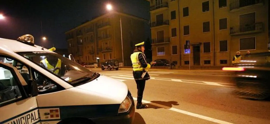 Truffe agli automobilisti: la banda delle multe false
