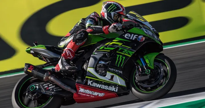 SBK, Magny-Cours: Rea già missile nel venerdì