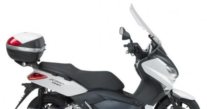 Accessori Givi per Yamaha X-Max 250