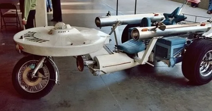 Foto del giorno: la moto di Star Trek
