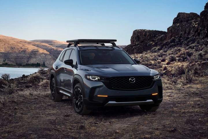 Mazda CX-50 Meridian: il debutto in autunno