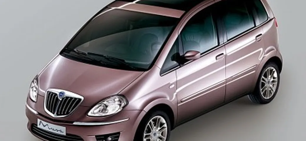 Svelato il restyling della Lancia Musa