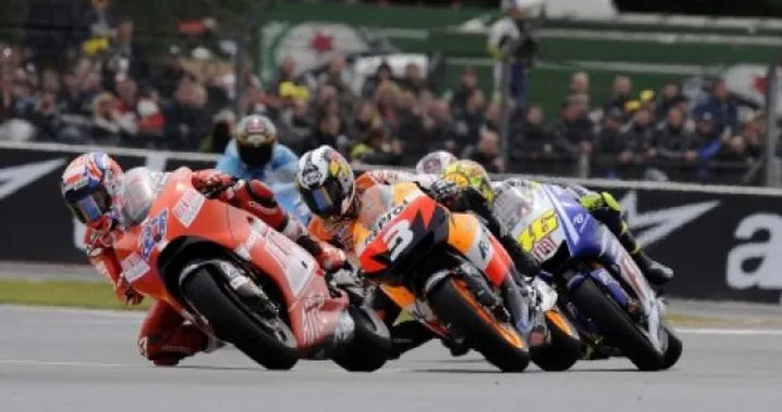 MotoGP a Le Mans: Stoner guadagna punti preziosi, Hayden in miglioramento