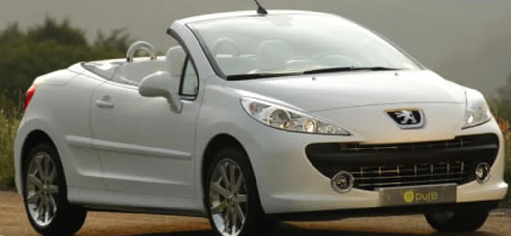 Presentata la nuova Peugeot 207 CC Epure
